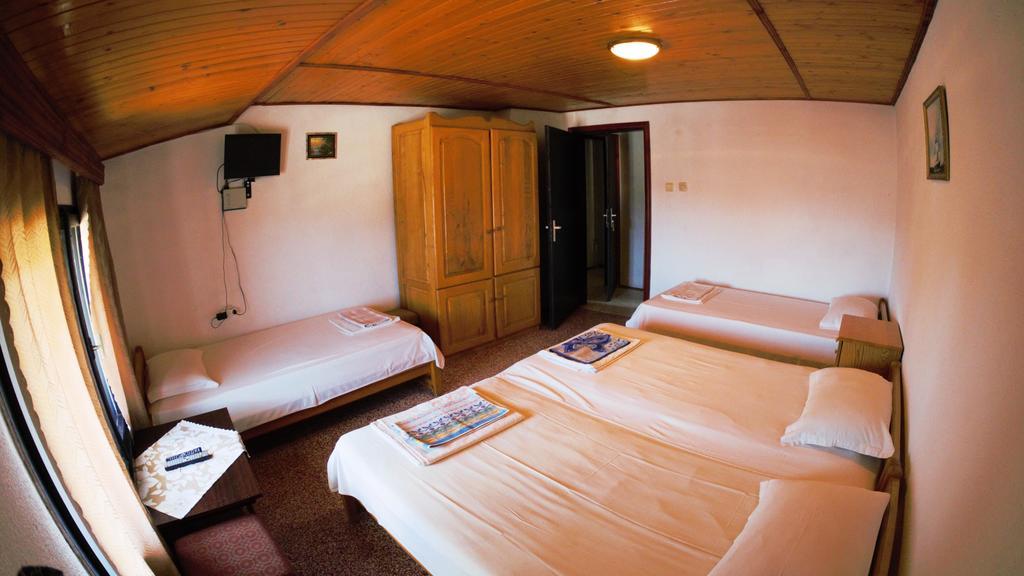 Hotel Atanasovi House Shkorpilovtsi Zewnętrze zdjęcie